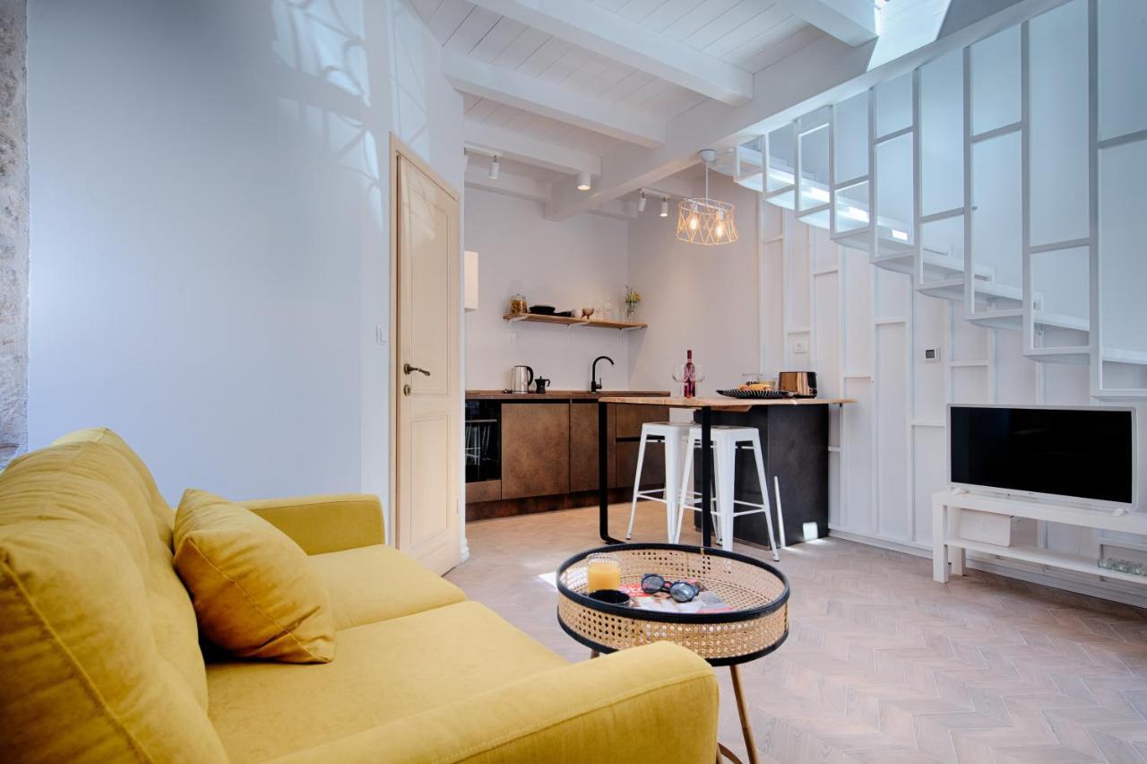 Studio Apartment Vicencina Vis Exteriér fotografie