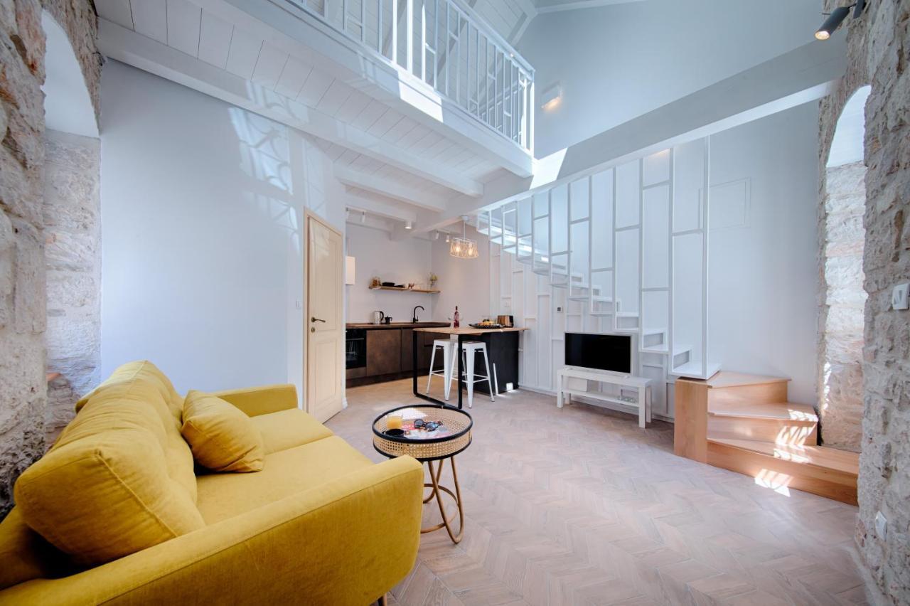 Studio Apartment Vicencina Vis Exteriér fotografie